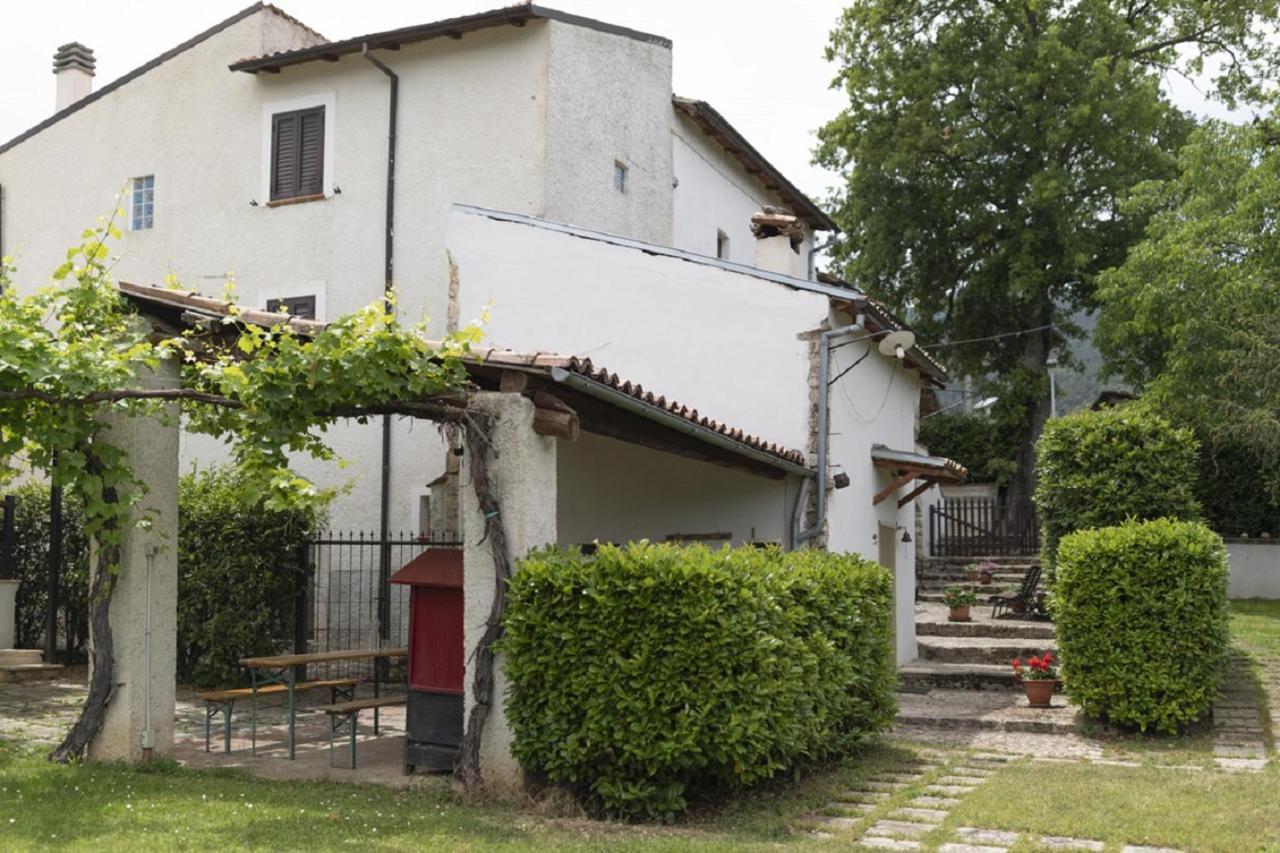 Il Ciavattone Bed And Bike Bed & Breakfast Sulmona Exterior foto
