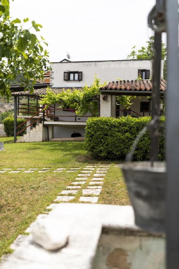 Il Ciavattone Bed And Bike Bed & Breakfast Sulmona Exterior foto