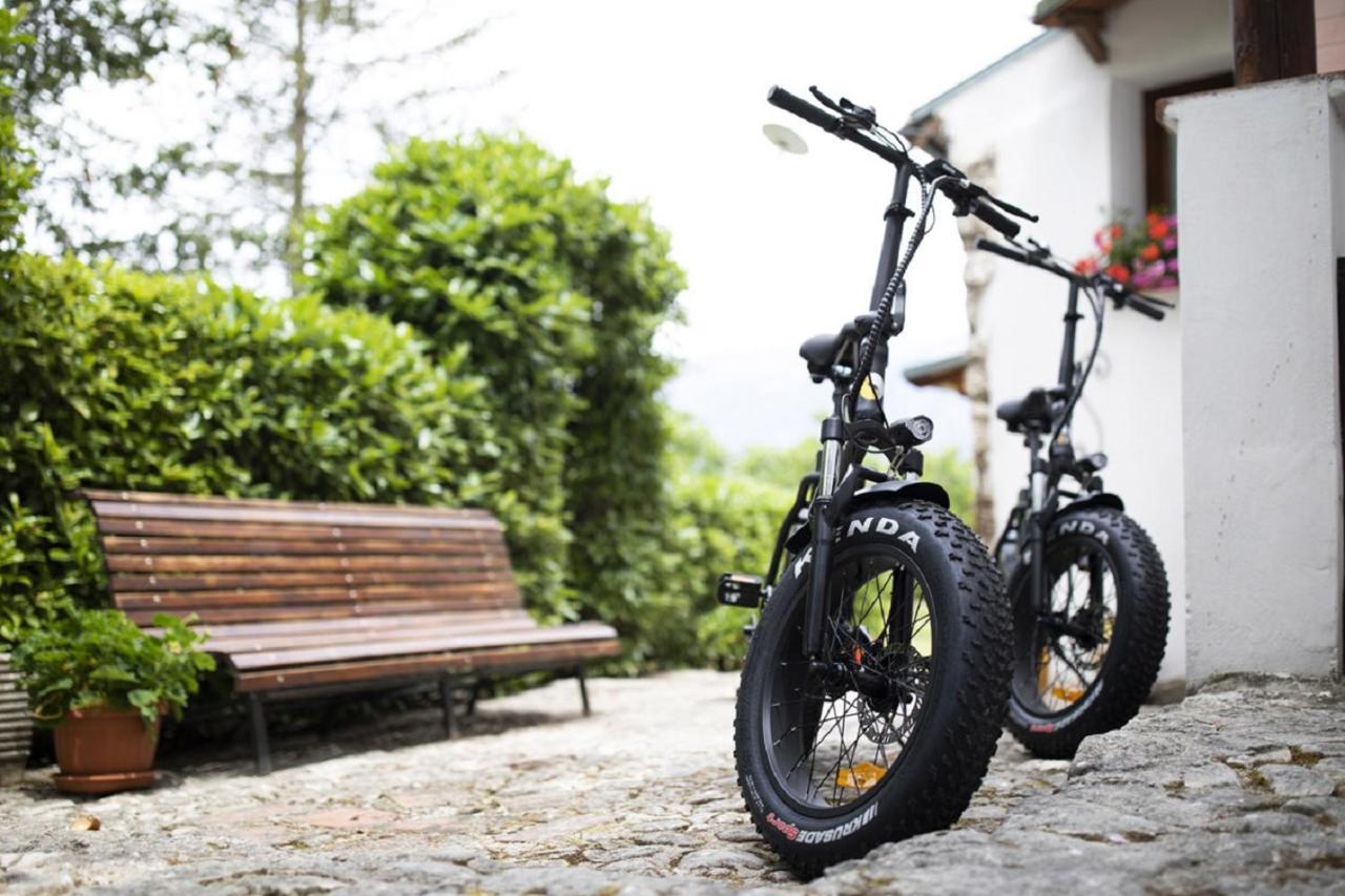 Il Ciavattone Bed And Bike Bed & Breakfast Sulmona Exterior foto
