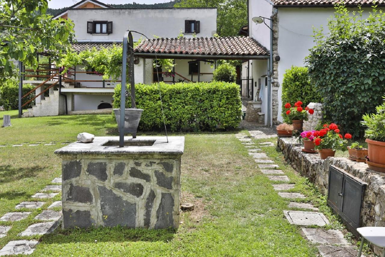 Il Ciavattone Bed And Bike Bed & Breakfast Sulmona Exterior foto