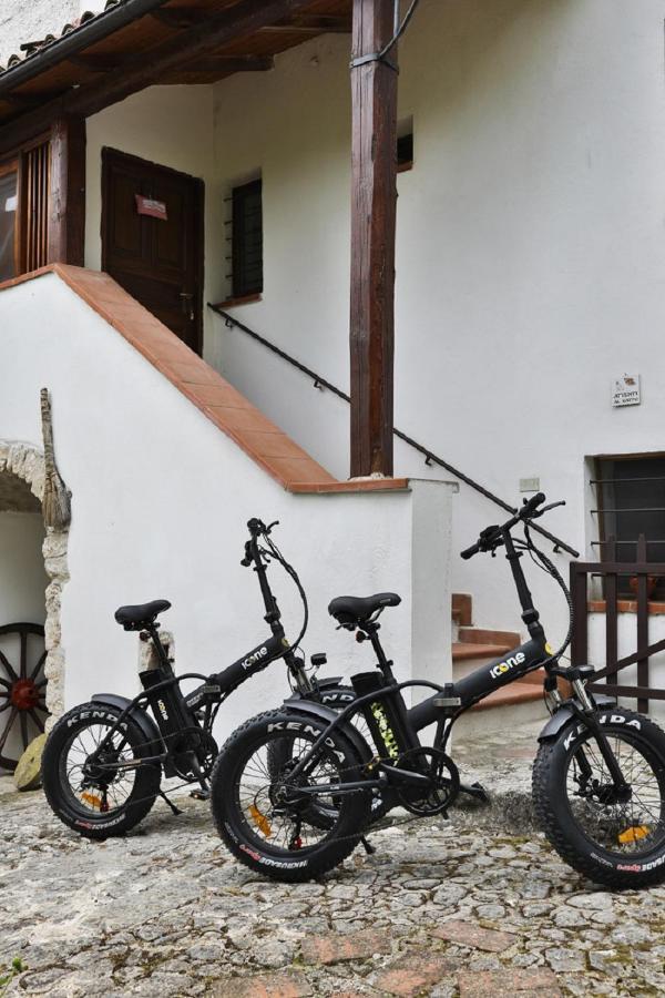 Il Ciavattone Bed And Bike Bed & Breakfast Sulmona Exterior foto