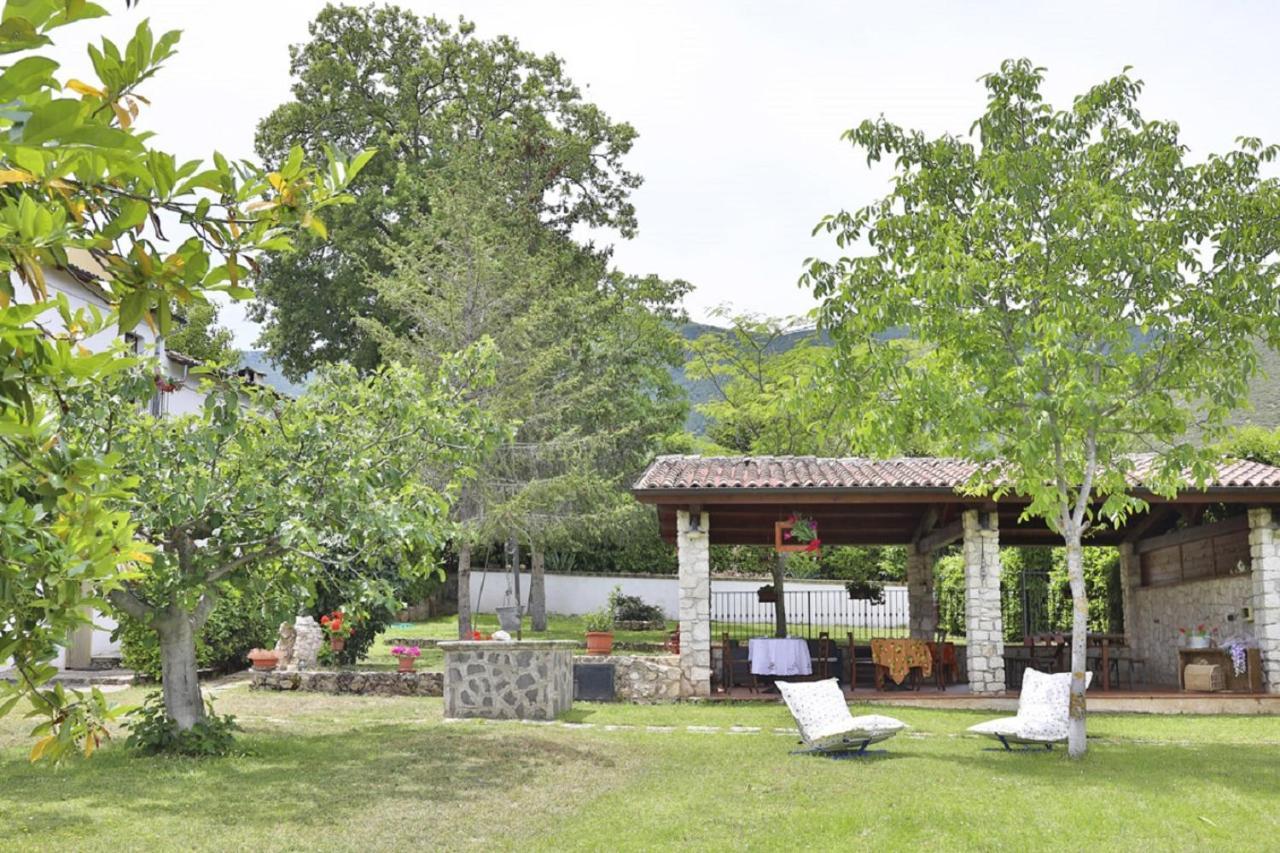 Il Ciavattone Bed And Bike Bed & Breakfast Sulmona Exterior foto