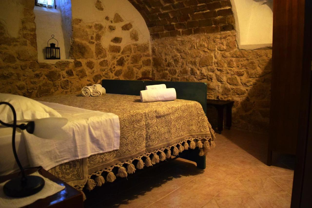 Il Ciavattone Bed And Bike Bed & Breakfast Sulmona Exterior foto