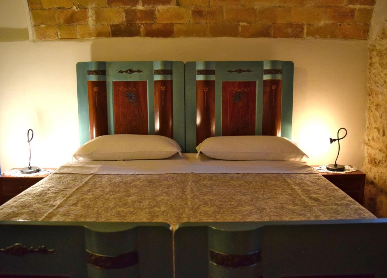 Il Ciavattone Bed And Bike Bed & Breakfast Sulmona Exterior foto